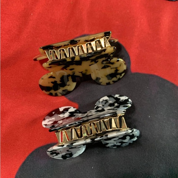 MICKEY MOUSE HAIR CLIPS - Picture 2 of 5